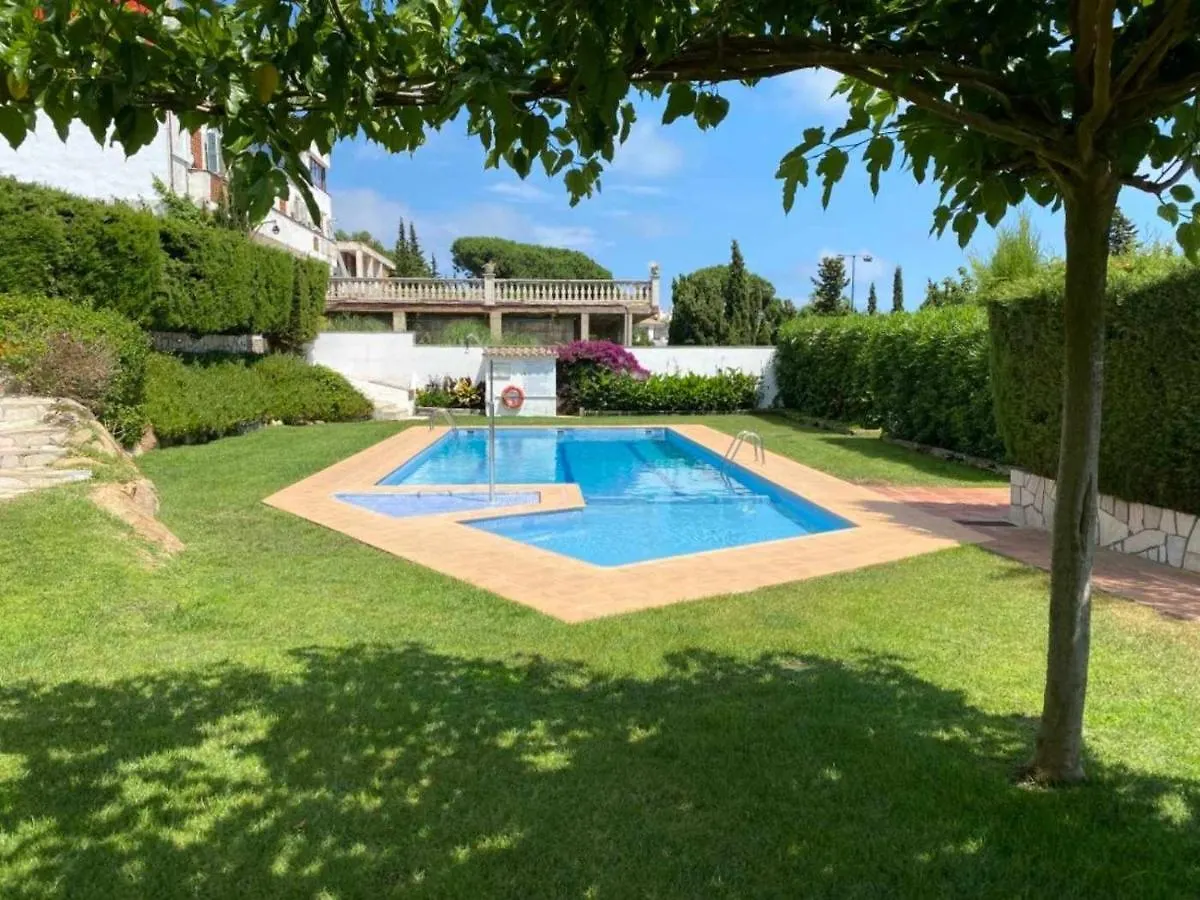 Tossa De Mar Con Piscina Comunitaria Y Parking27 Apartment 0*, Tossa de Mar
